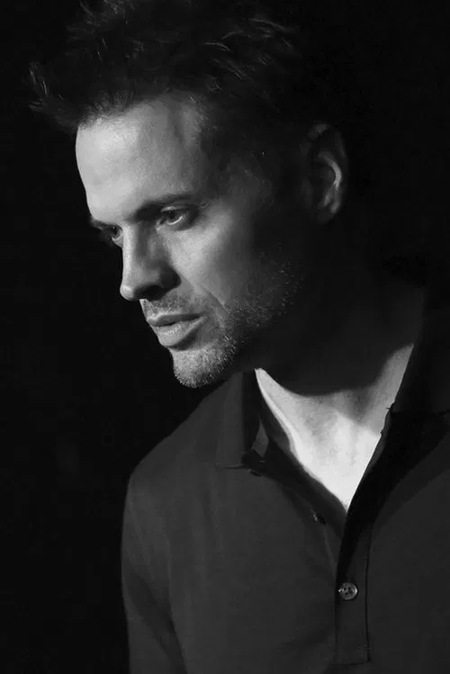 Michael Woolson profile