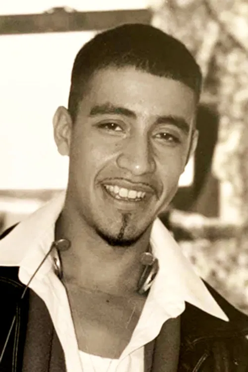 Rob Lowa Abreu profile