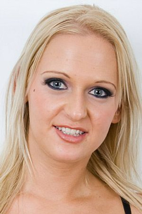 Lili Vanilli profile