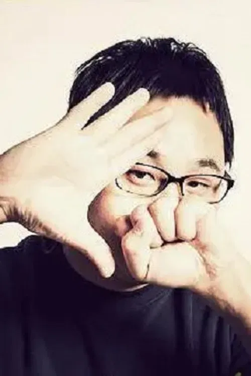 Yang Huilong profile