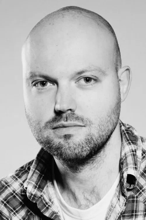 Oliver Price profile