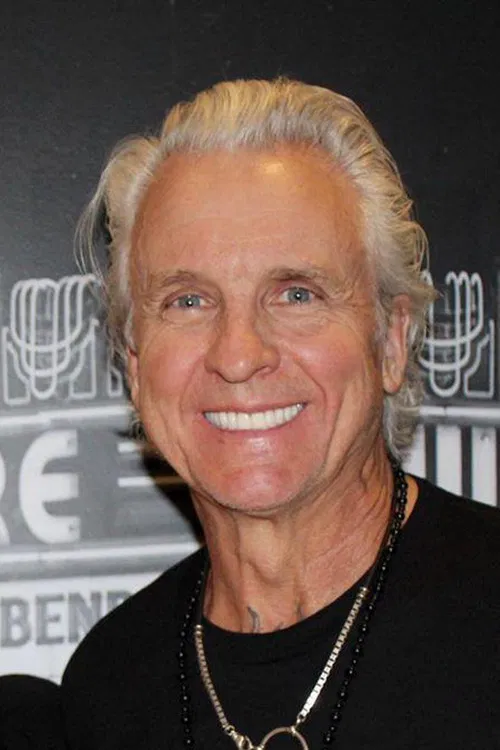 Neil Giraldo profile