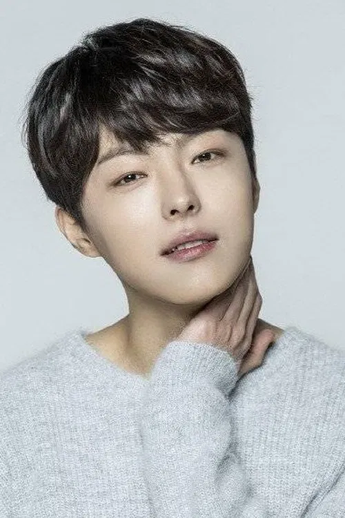 Park Si-Hwan profile