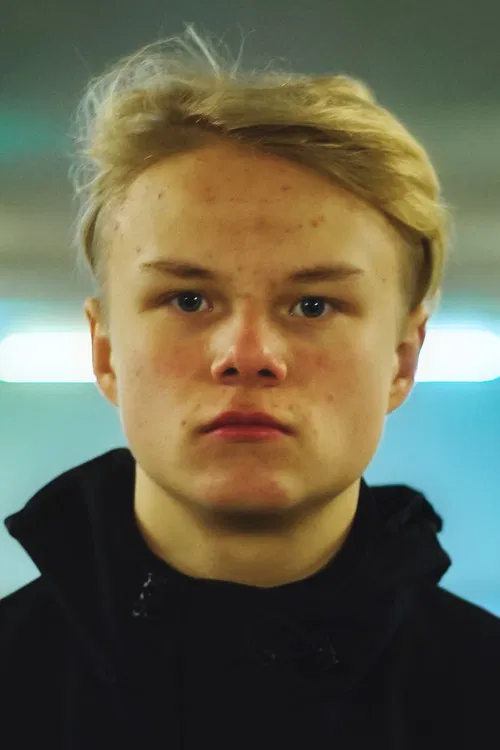 Anton Petzold profile