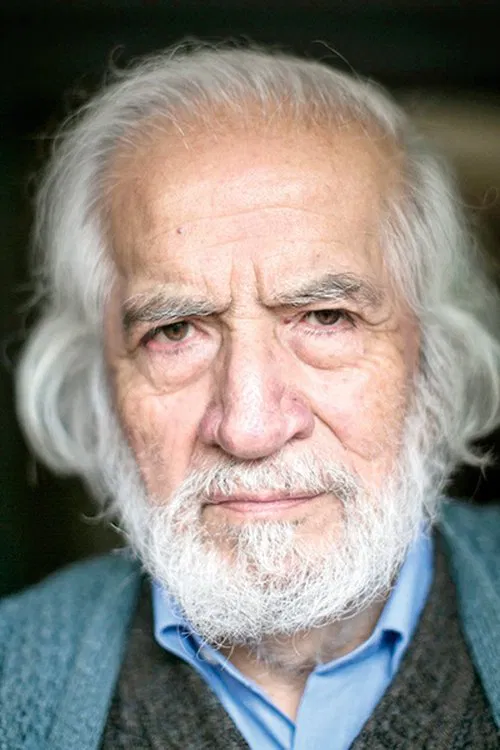 Gabriel Salazar profile