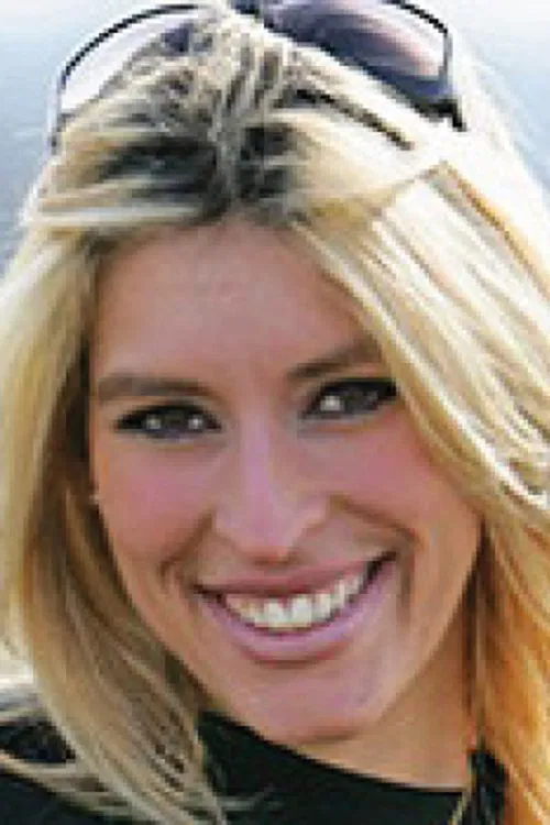 Laura Lorenza profile