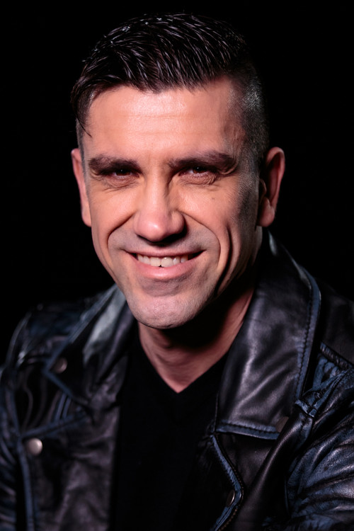 Tamas Szaraz profile