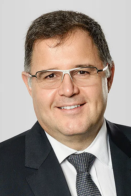 Luís Costa Pinto profile