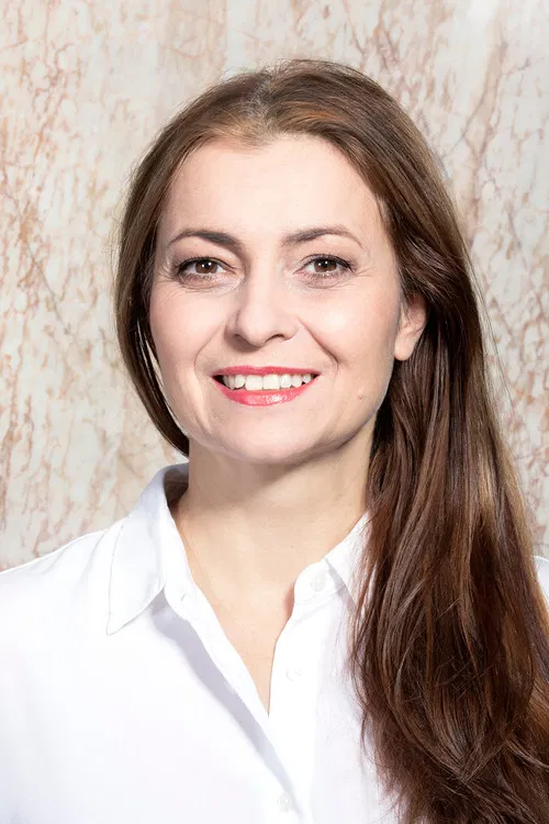 Evellyn Pacoláková profile