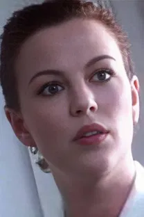 Rachel Tucker profile