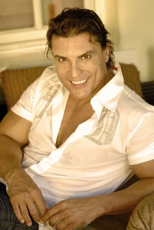 Osvaldo Ríos profile