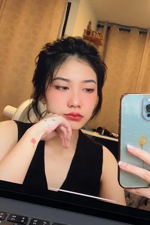 Buachompoo Wetchakul profile