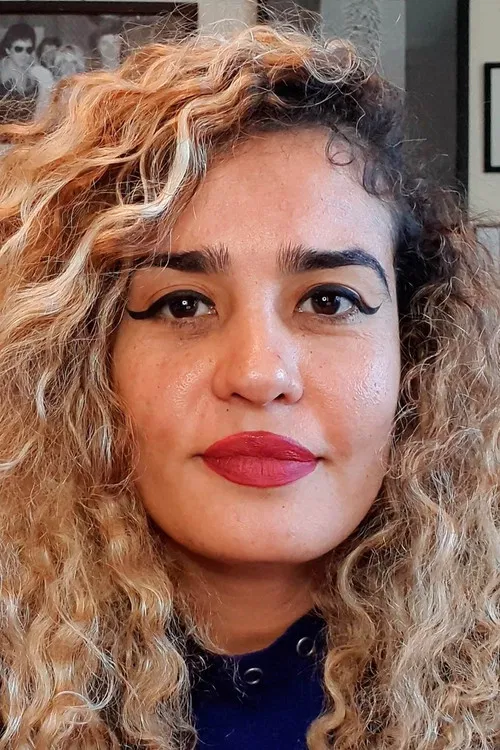 Suzannah Mirghani profile