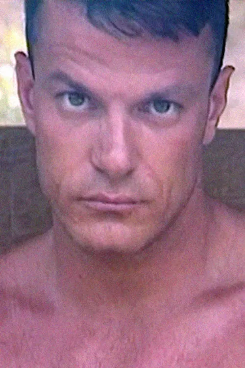 Steven Saunders profile