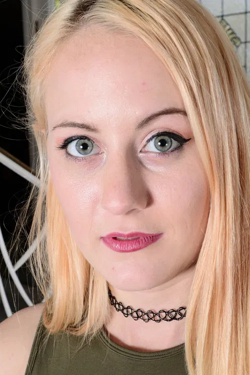 Aubrey Marie profile