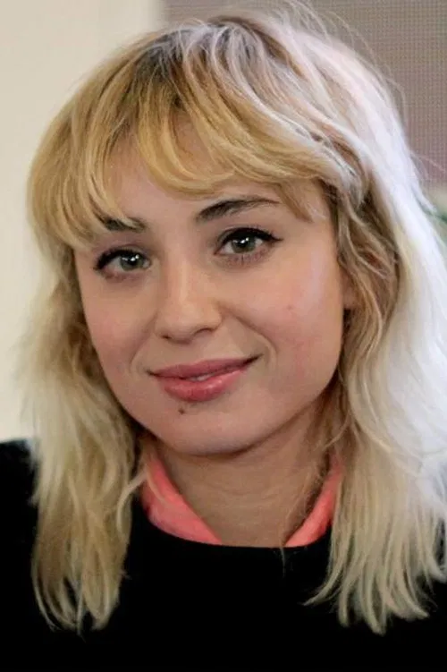 Miranda Makaroff profile