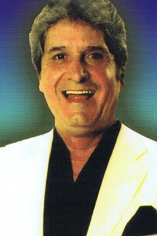 Manolito Martín profile