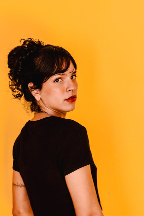 Andira Angeli profile