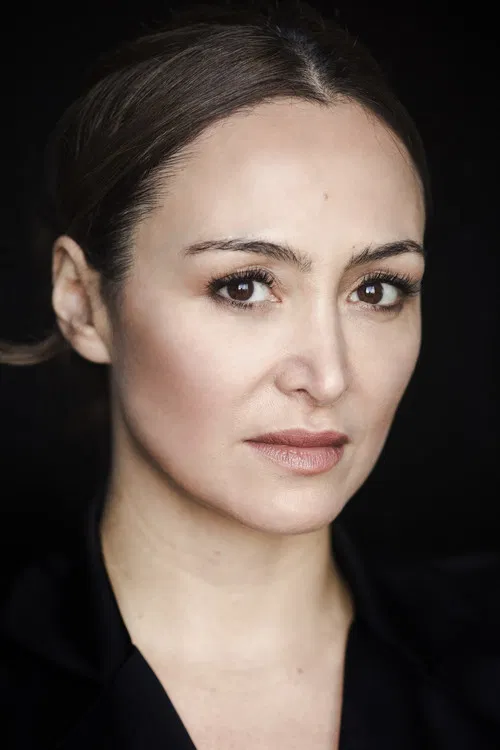 Funda Rosenland profile