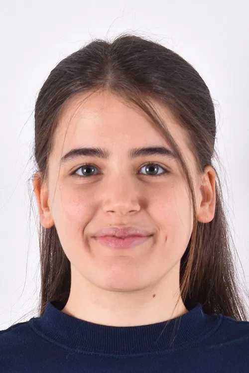 Nehir Gökdemir profile