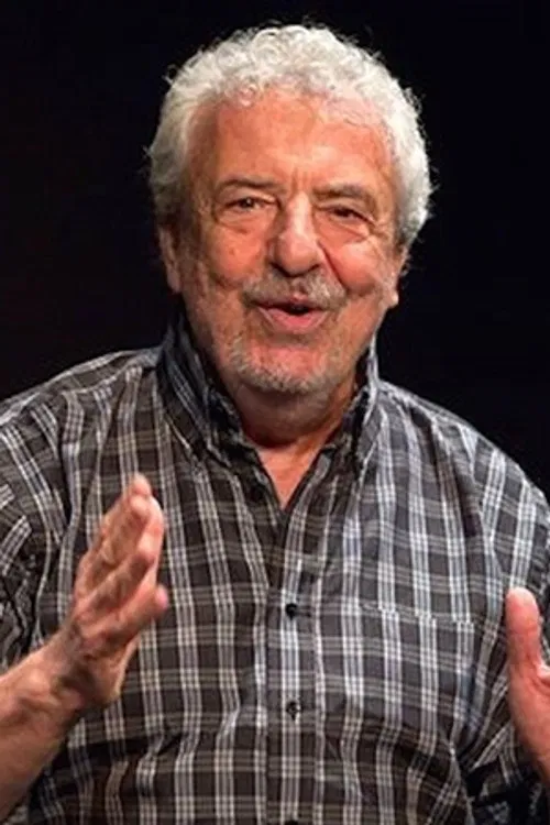 Benedetto Casillo profile