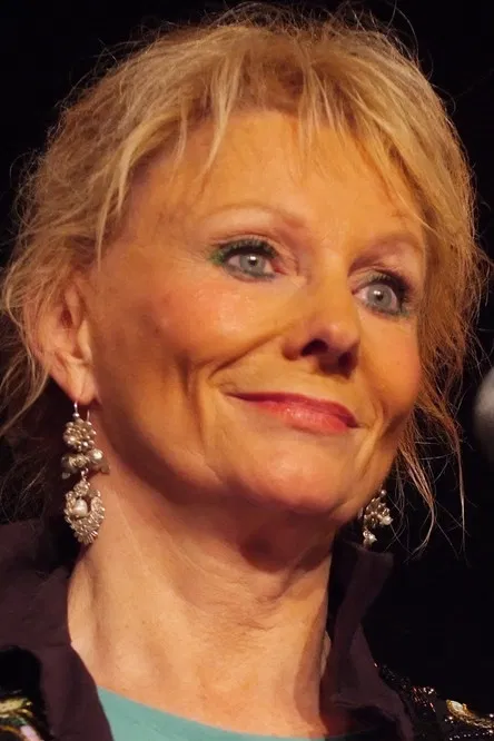 Annika Hoydal profile