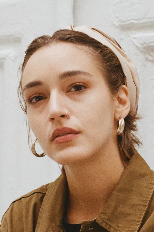 Πόπη Σεμερλίογλου profile