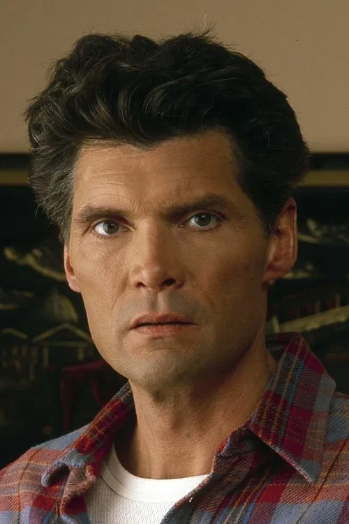 Everett McGill profile