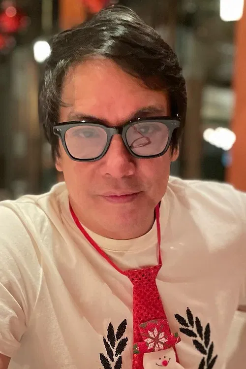 Jirayut Wattanasin profile