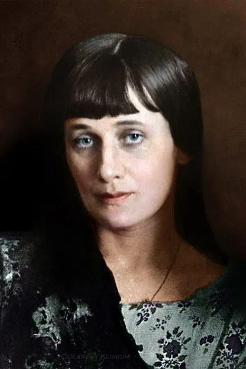 Anna Akhmatova profile