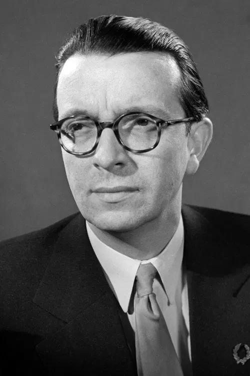 Zoltán Fábri profile