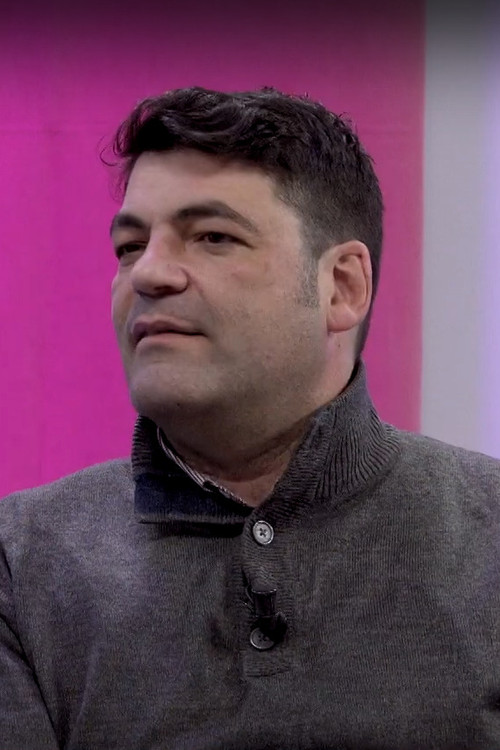 Carles Chova profile