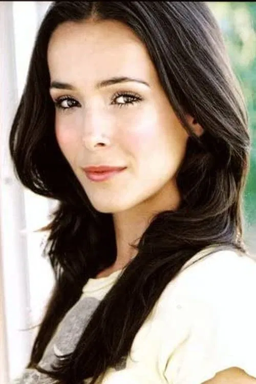 Angelique Naude profile