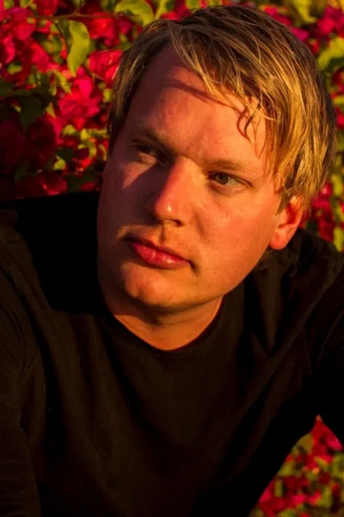 Sonny Laguna profile