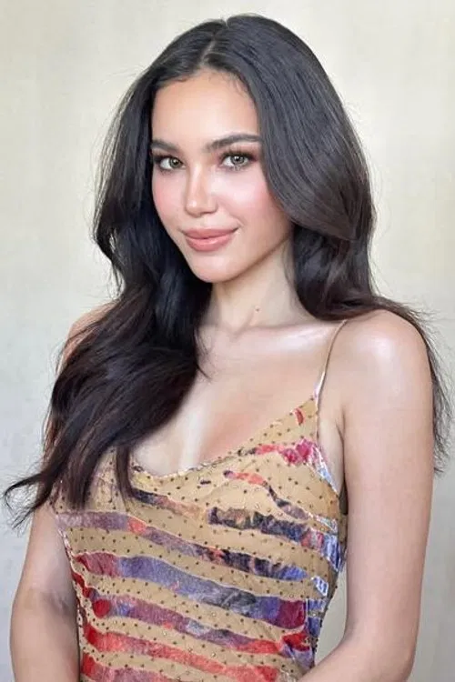 Renée Veronica profile