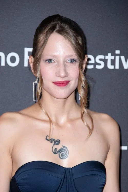 Yle Vianello profile