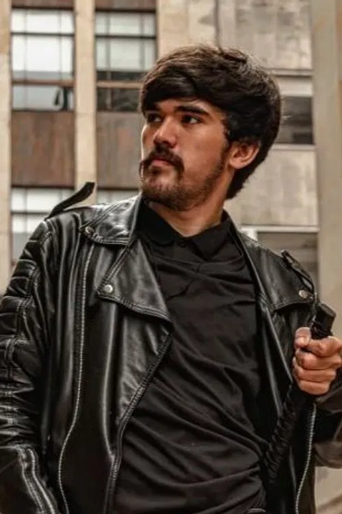 Christian Antolínez profile