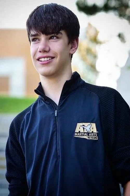 Ethan Fineshriber profile