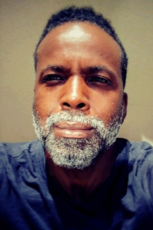 Robb Edward Morris profile