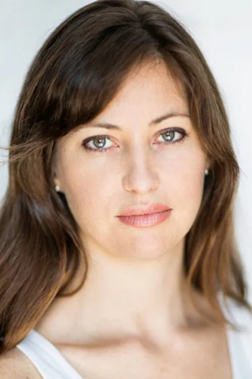 Davina Leonard profile