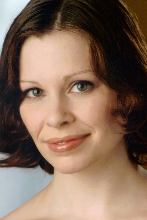 Erin Mathews profile