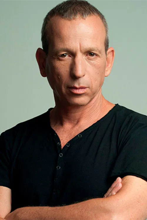 Yftach Katzur profile