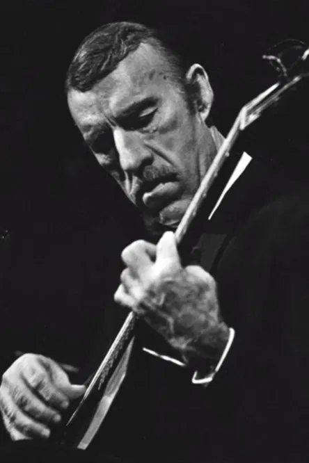 Edmundo Rivero profile