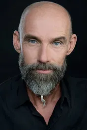 Julien Blaschke profile