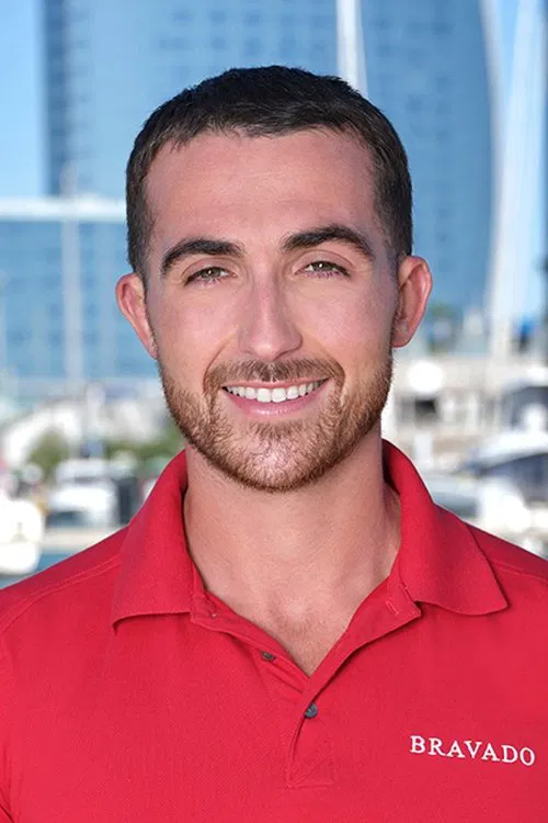 Max Salvador profile