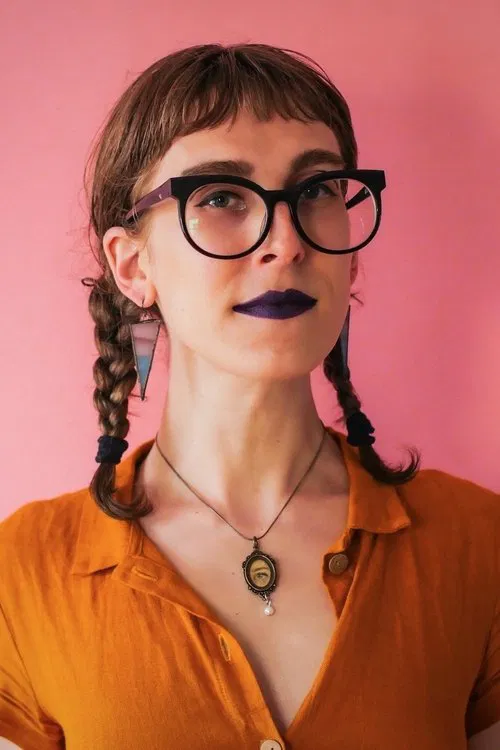 Cressa Maeve Áine profile