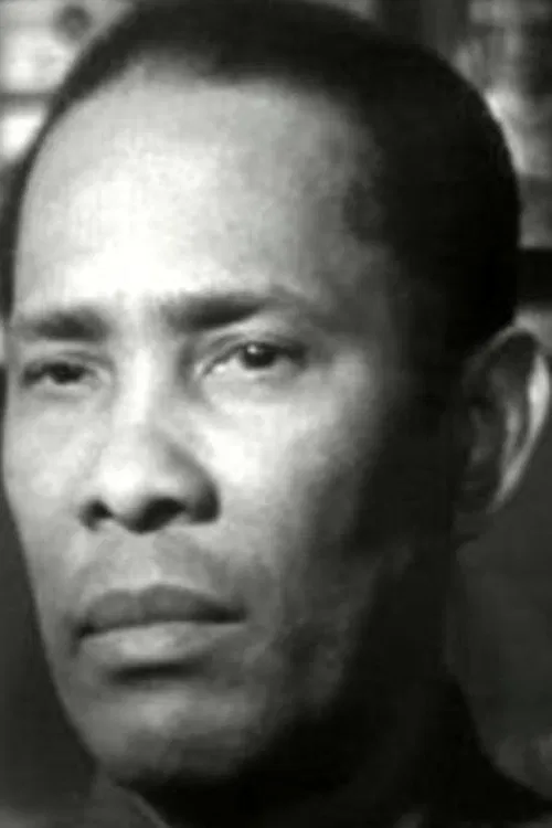 Léopoldo Francès profile