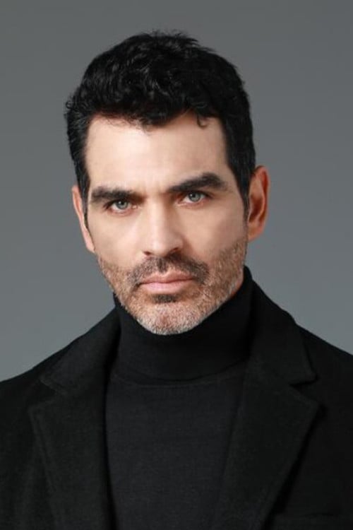 Tiberio Cruz profile