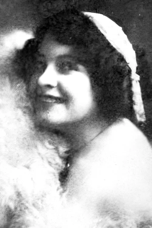 Edythe Sterling profile