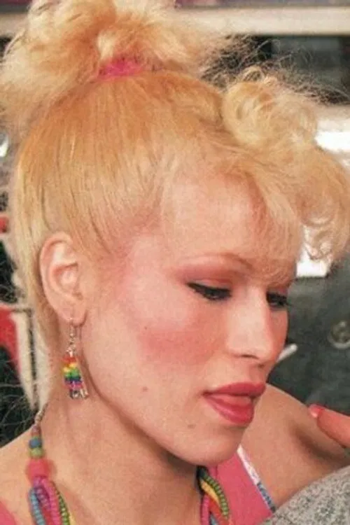 Elaine Lorrain profile